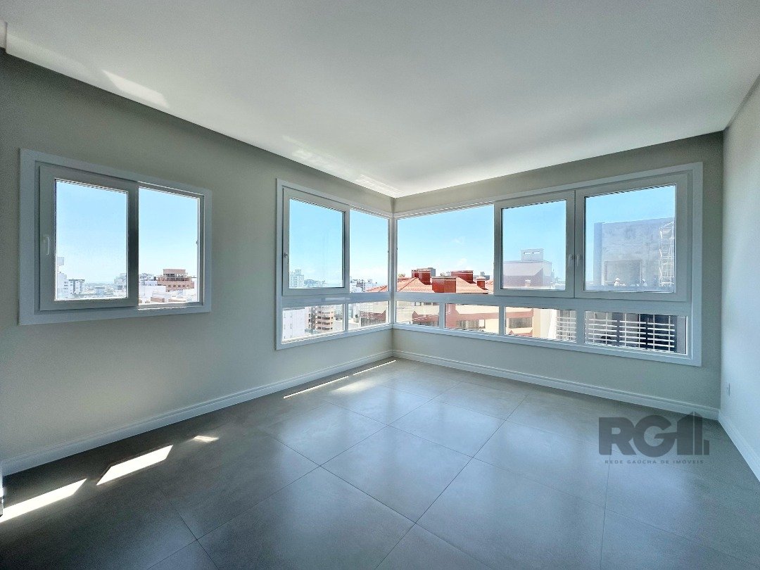 Apartamento à venda com 126m², 3 quartos, 1 suíte, 2 vagas no bairro Zona Nova em Capão da Canoa