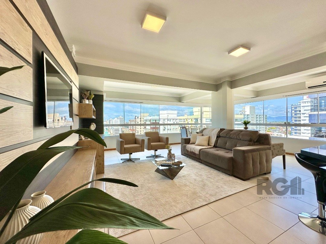 Apartamento à venda com 155m², 3 quartos, 1 suíte, 2 vagas no bairro Zona Nova em Capão da Canoa
