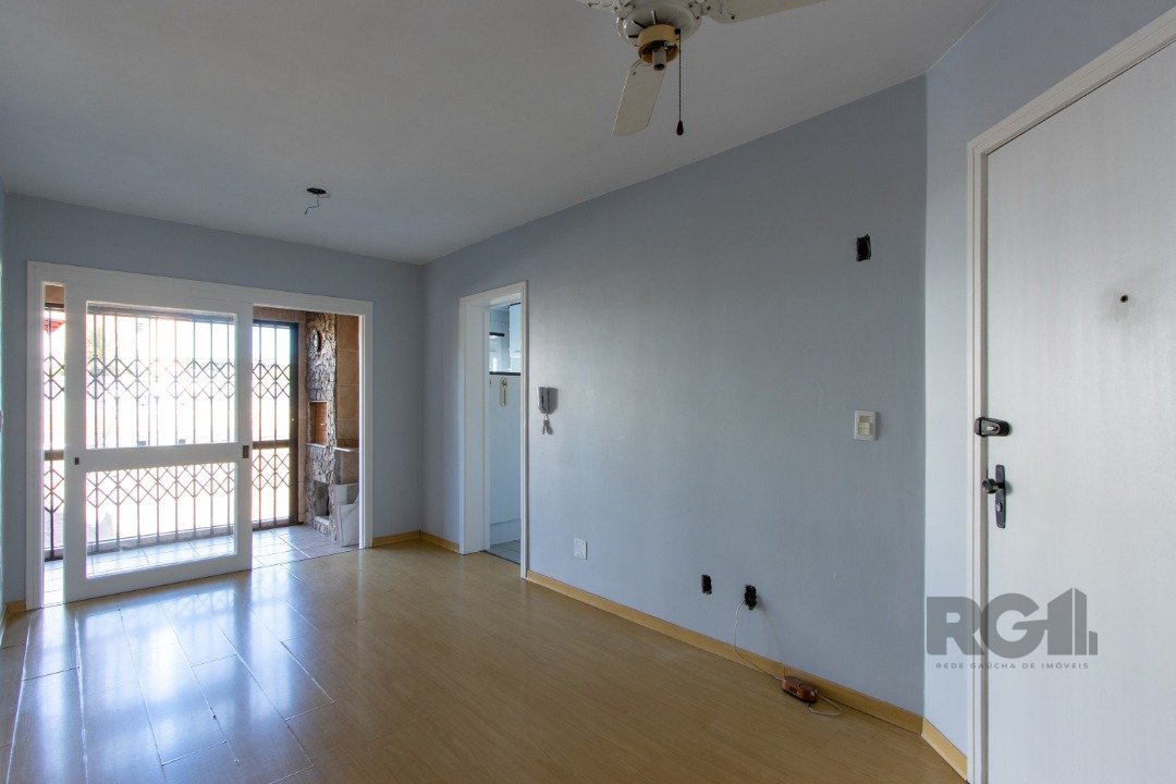 Apartamento 3 Dormitórios 1 banheiro 70m² com churrasqueira.