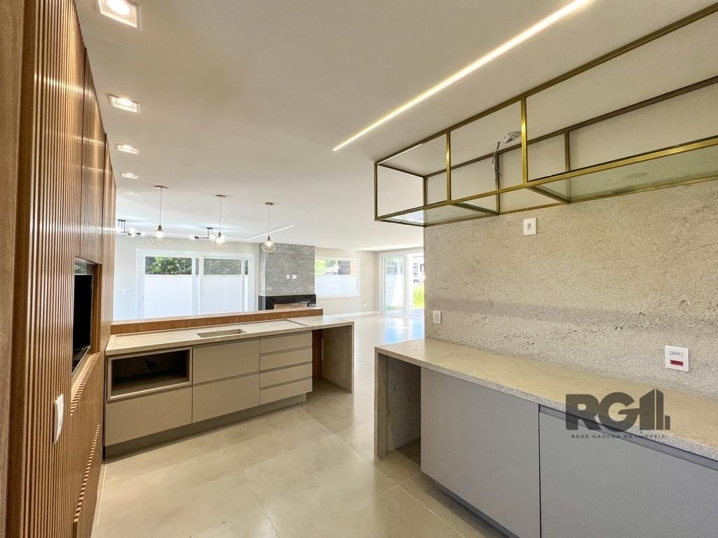 Casa de Condomínio para alugar com 3 quartos, 299m² - Foto 19