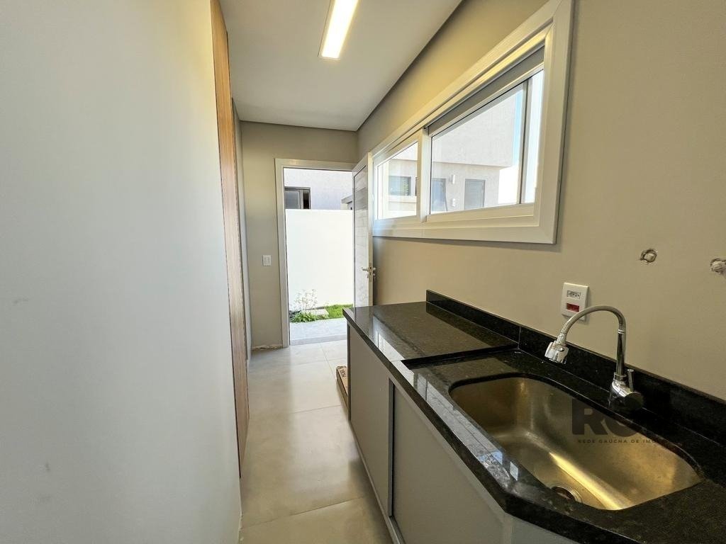 Casa de Condomínio para alugar com 3 quartos, 299m² - Foto 22