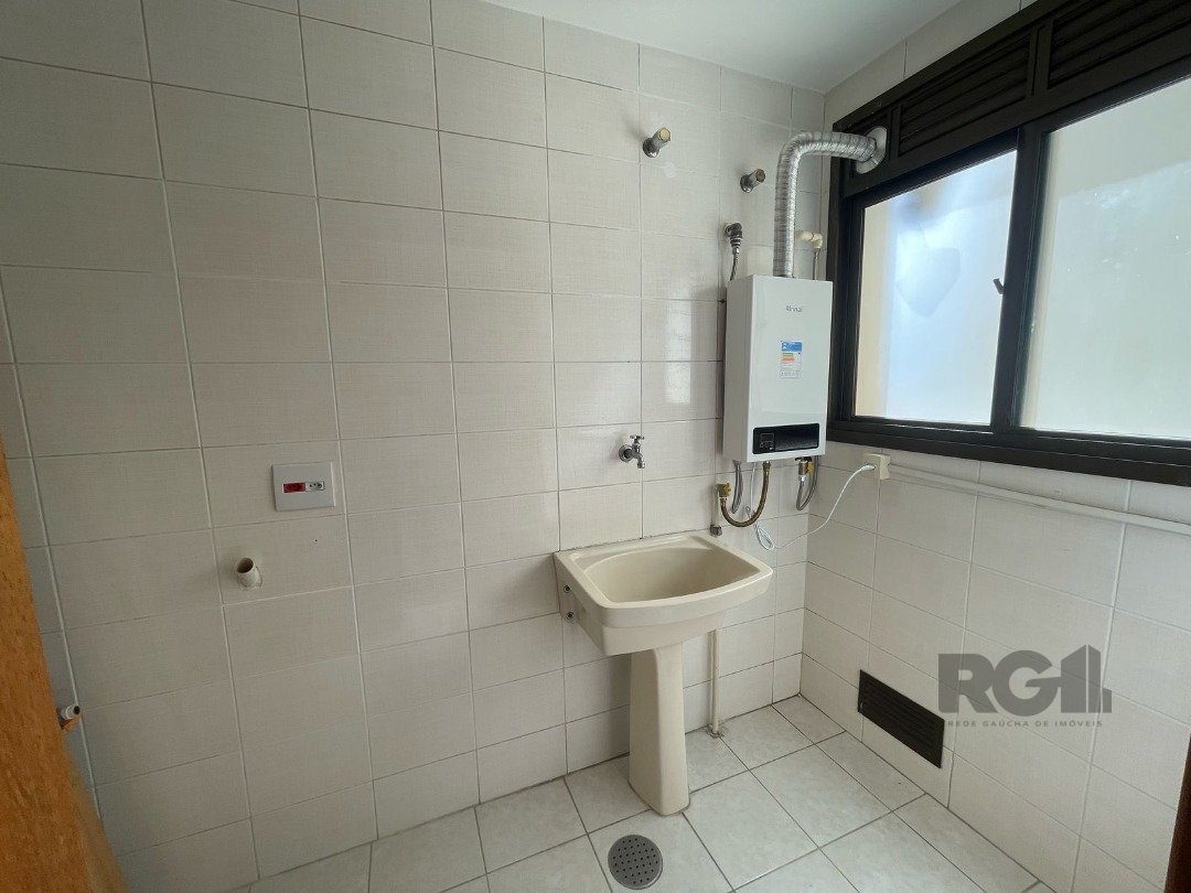 Apartamento para alugar com 3 quartos, 94m² - Foto 6