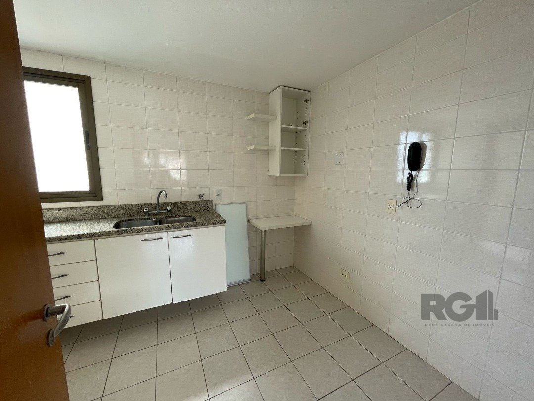 Apartamento para alugar com 3 quartos, 94m² - Foto 4