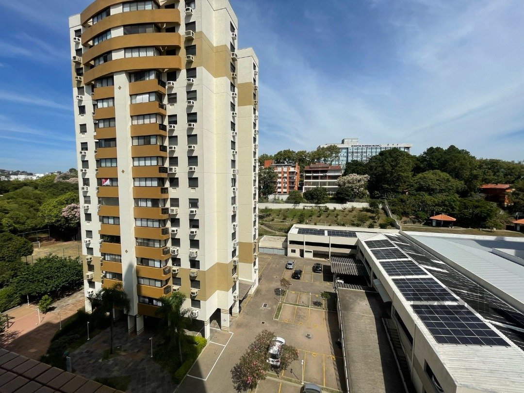 Apartamento para alugar com 3 quartos, 94m² - Foto 13