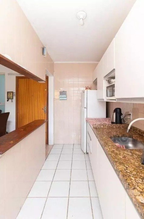 Apartamento para alugar com 2 quartos, 70m² - Foto 7