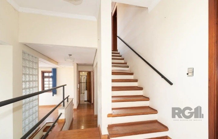 Casa para alugar com 5 quartos, 304m² - Foto 8