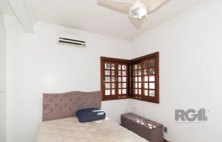 Casa para alugar com 5 quartos, 304m² - Foto 11