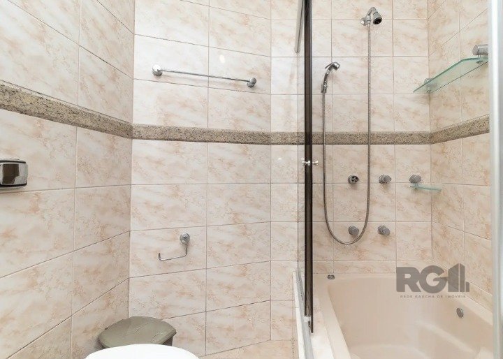 Casa para alugar com 5 quartos, 304m² - Foto 24