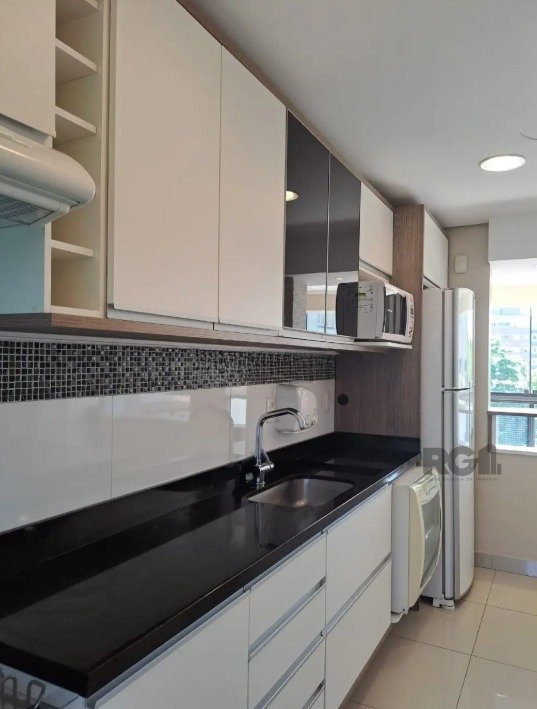 Apartamento para alugar com 3 quartos, 97m² - Foto 8