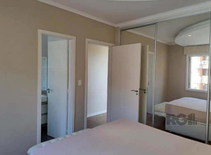 Apartamento para alugar com 3 quartos, 97m² - Foto 13