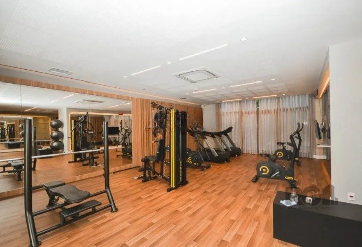 Apartamento para alugar com 1 quarto, 37m² - Foto 18