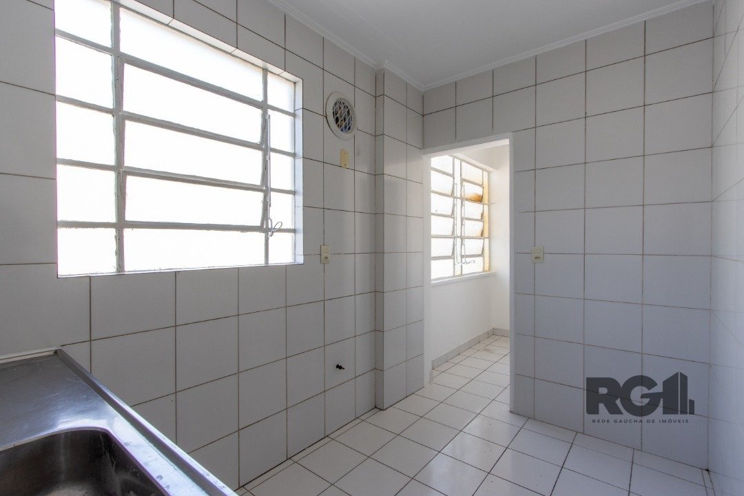 Apartamento para alugar com 2 quartos, 76m² - Foto 4