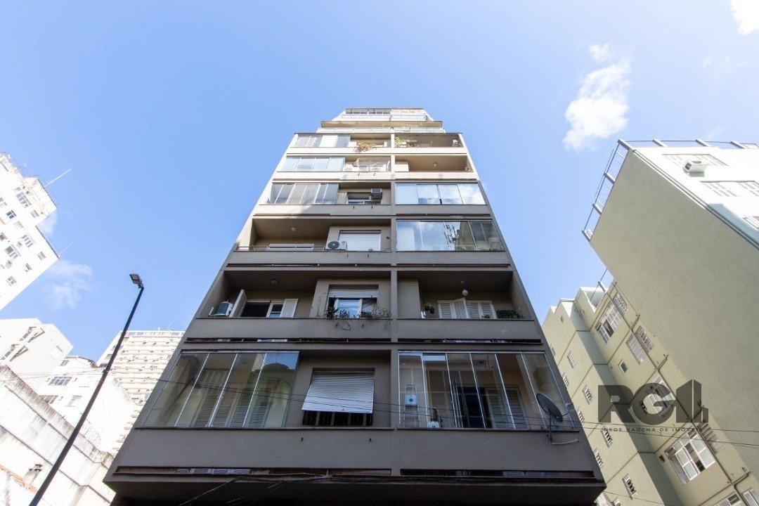 Apartamento para alugar com 2 quartos, 76m² - Foto 30