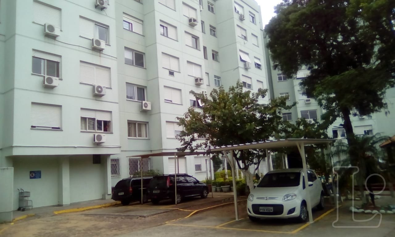 Apartamento com 61m², 2 dormitórios, 1 vaga no bairro Cavalhada em Porto Alegre para Comprar