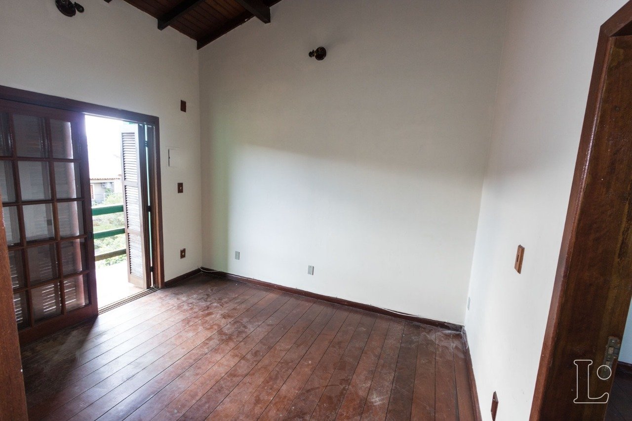 Casa para alugar com 4 quartos, 262m² - Foto 17
