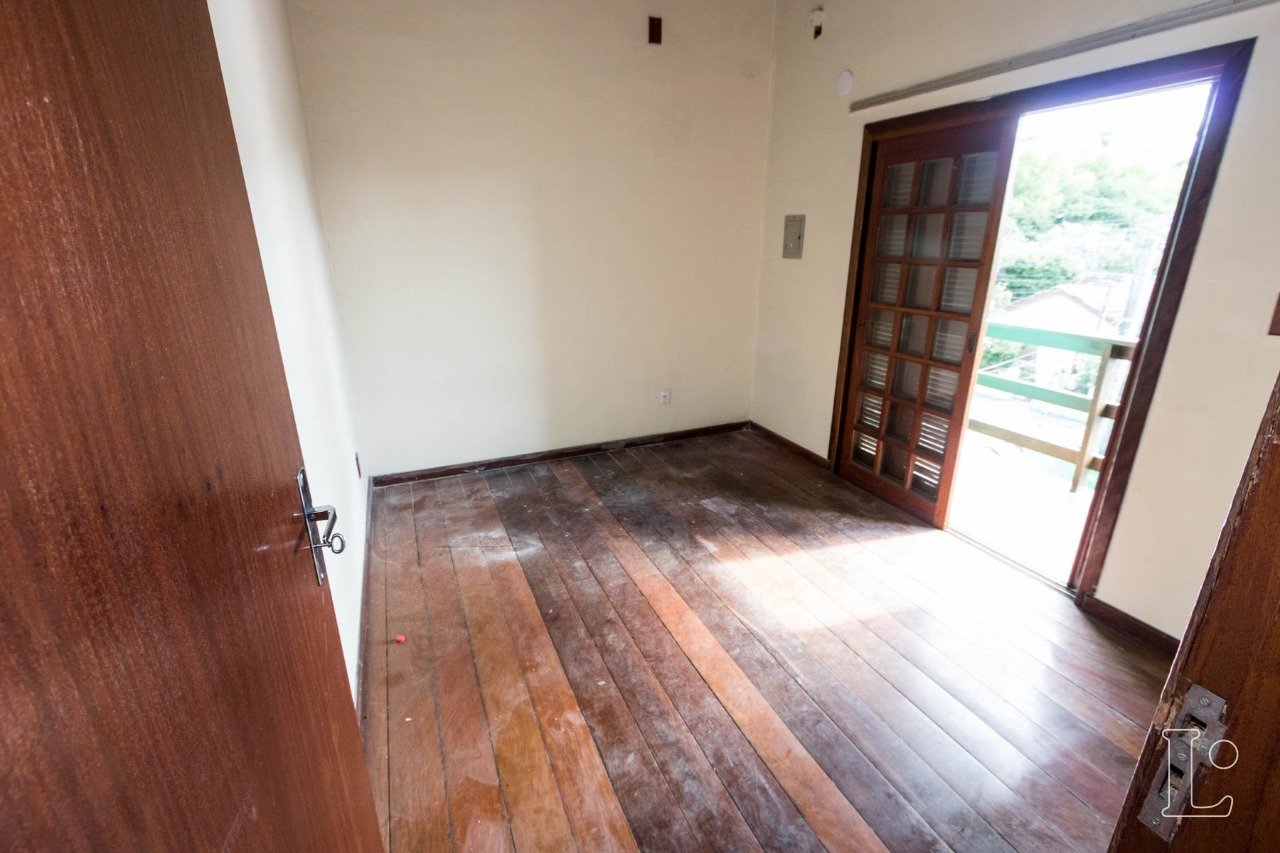 Casa para alugar com 4 quartos, 262m² - Foto 27