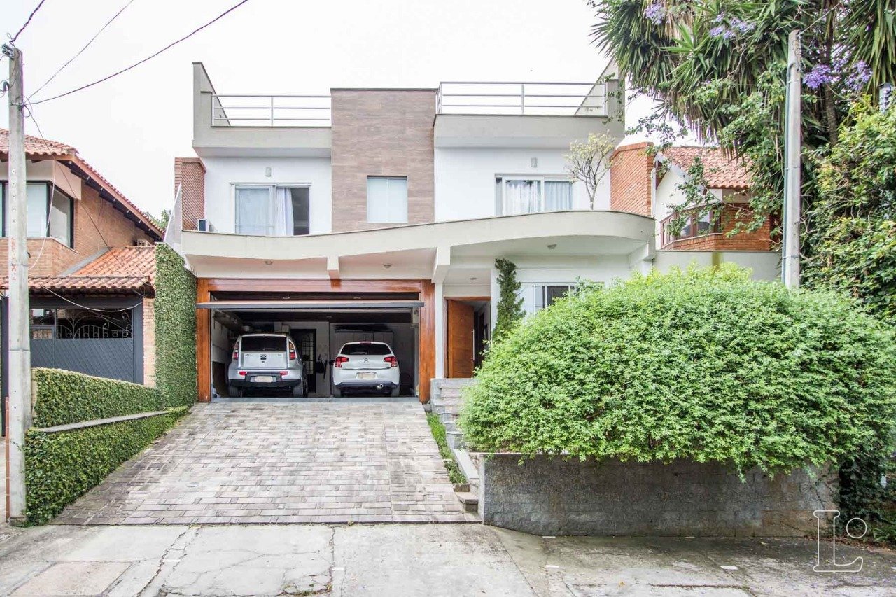 Casa Condominio com 273m², 3 dormitórios, 3 suítes, 4 vagas no bairro Espírito Santo em Porto Alegre para Comprar