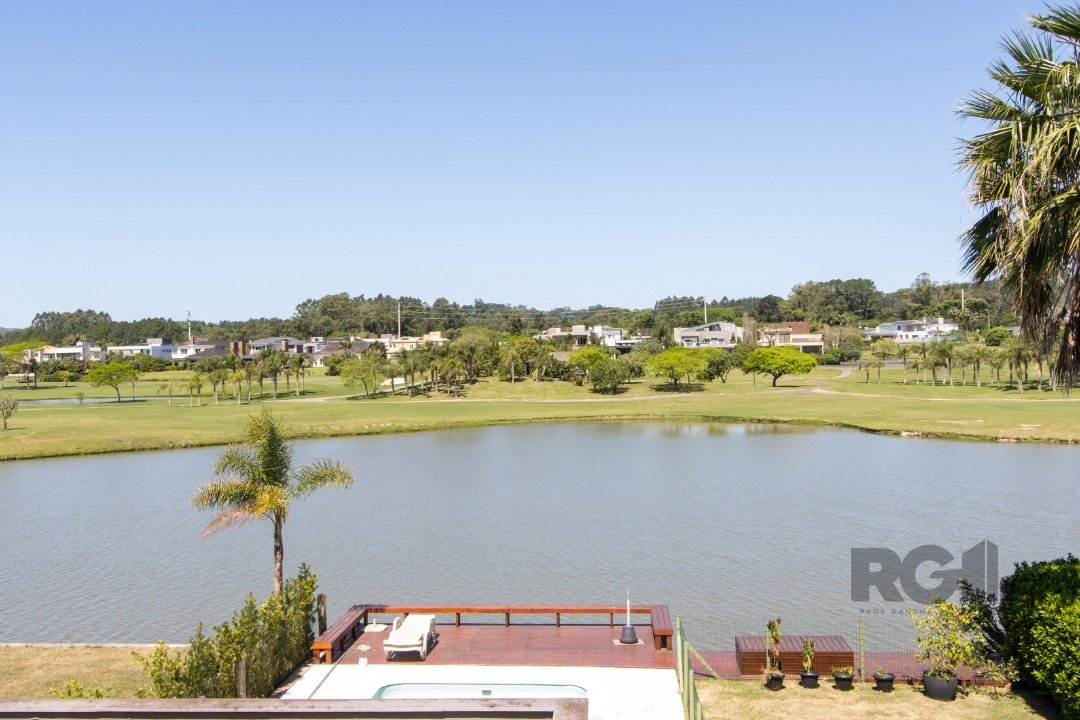 Casa de Condomínio para alugar com 4 quartos, 276m² - Foto 62