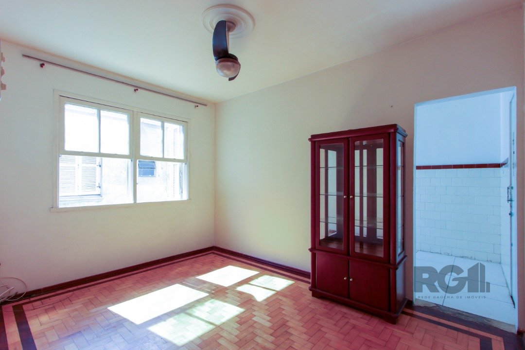 Apartamento à venda com 2 quartos, 68m² - Foto 1