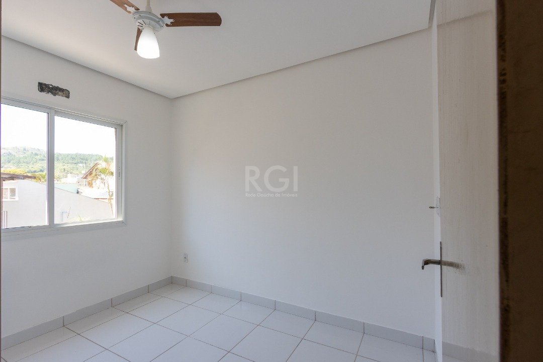 Casa de Condomínio para alugar com 3 quartos, 99m² - Foto 13