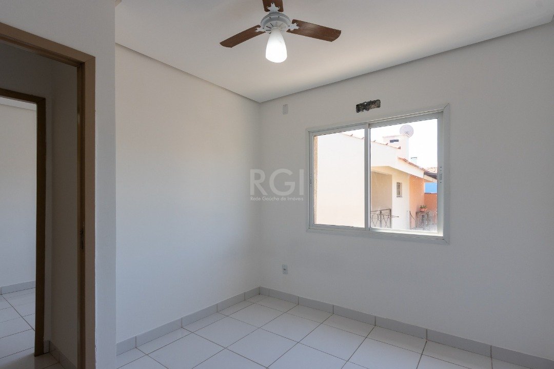 Casa de Condomínio para alugar com 3 quartos, 99m² - Foto 14