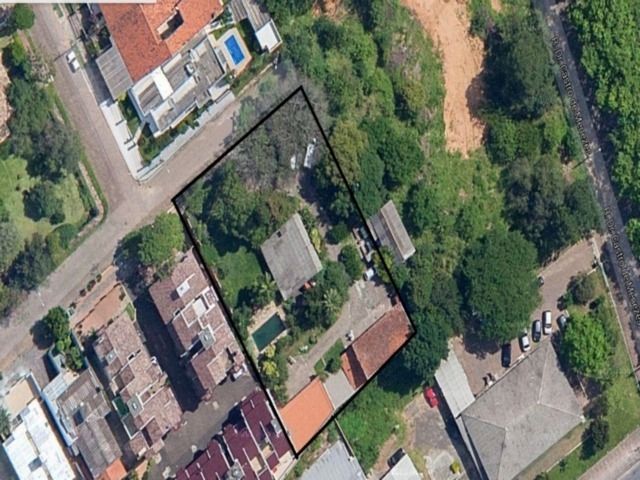 Terreno com 1.800m² no bairro Vila Assunção em Porto Alegre para Comprar