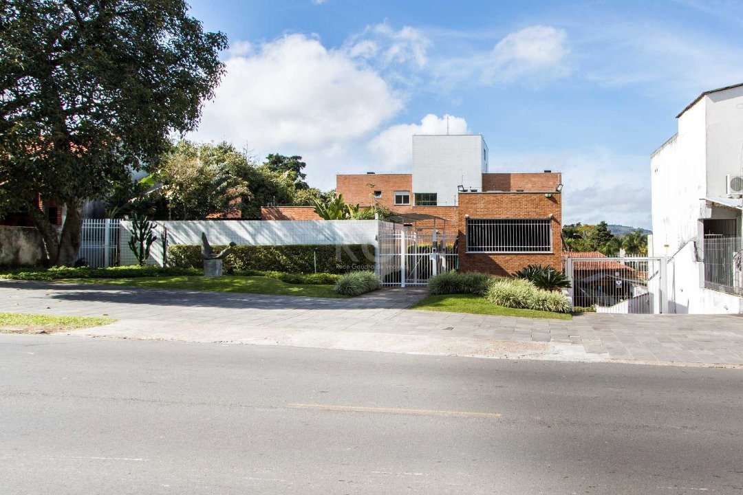 Apartamento para alugar com 2 quartos, 83m² - Foto 2