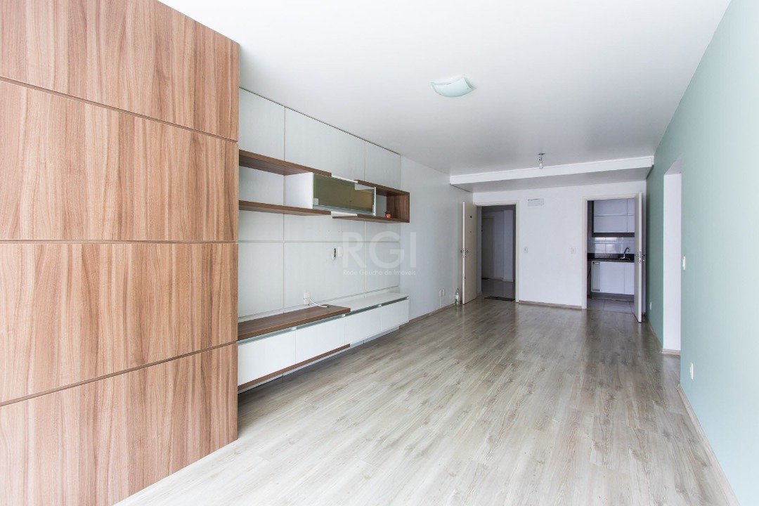 Apartamento para alugar com 2 quartos, 83m² - Foto 8