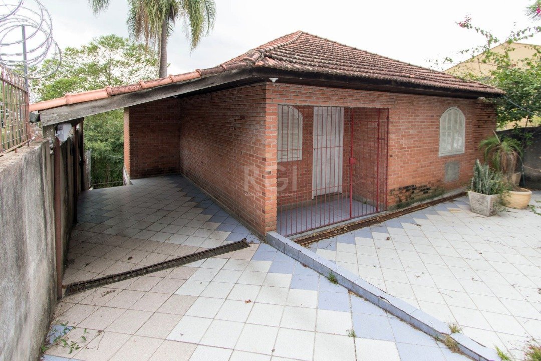 Casa para alugar com 3 quartos, 136m² - Foto 1