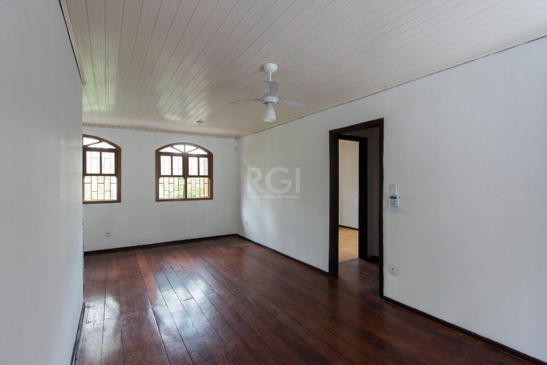 Casa para alugar com 3 quartos, 136m² - Foto 4