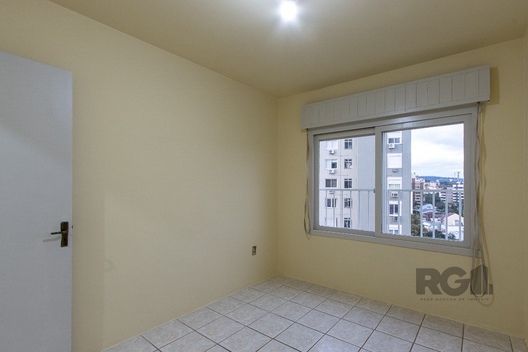 Apartamento para alugar com 2 quartos, 63m² - Foto 13