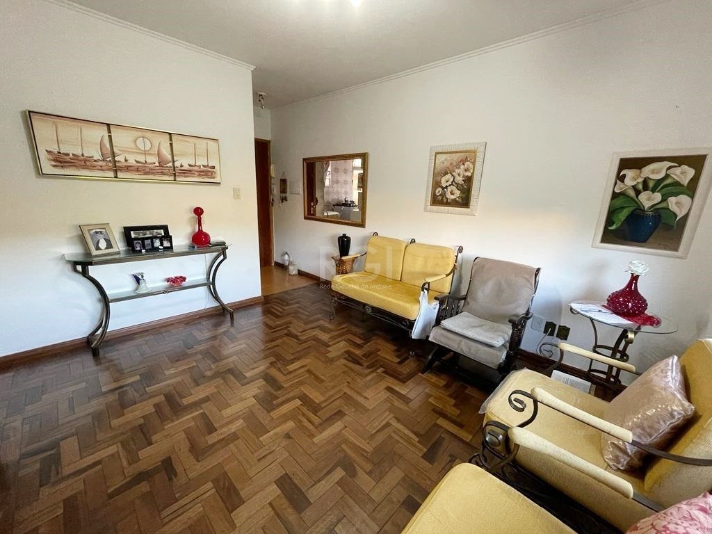 Apartamento com 53m², 2 dormitórios no bairro Cristal em Porto Alegre para Comprar
