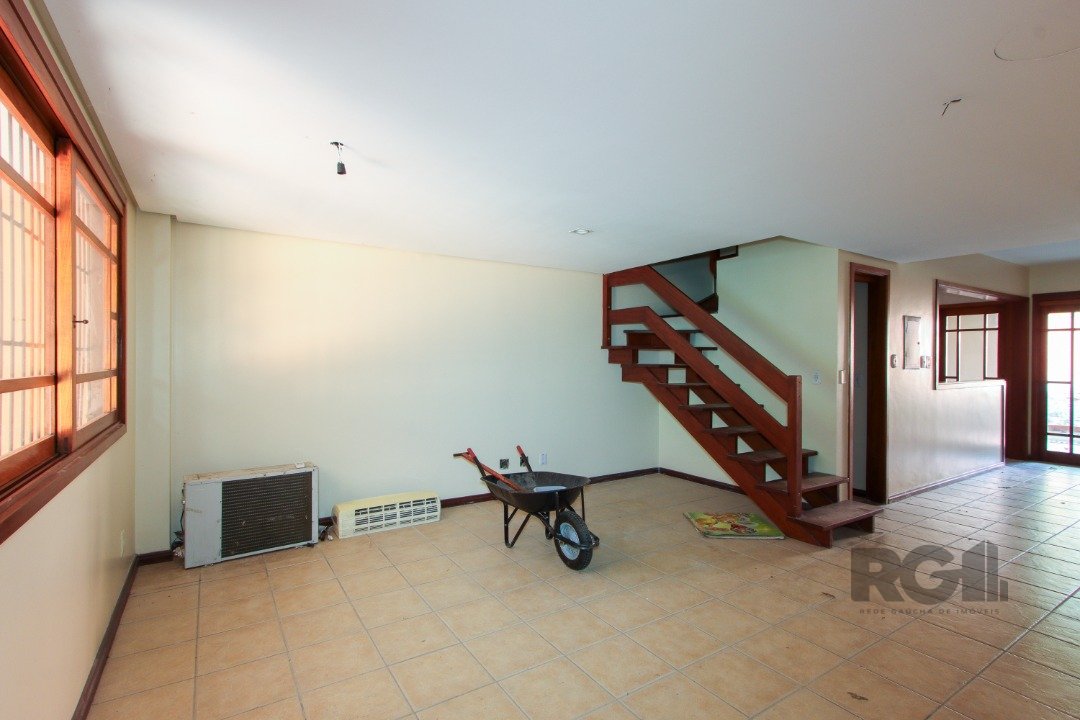 Casa para alugar com 3 quartos, 160m² - Foto 4