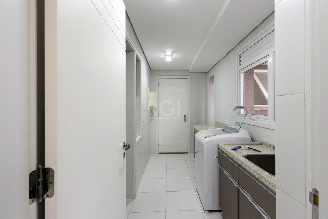 Apartamento para alugar com 3 quartos, 129m² - Foto 13