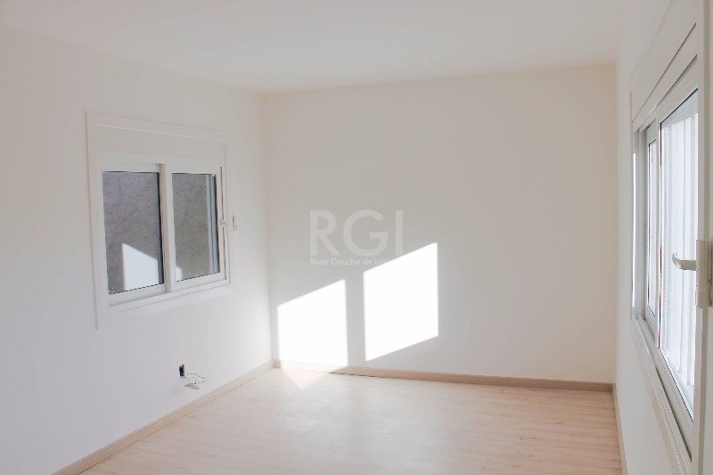 Casa para alugar com 4 quartos, 349m² - Foto 29