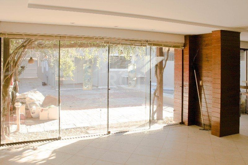 Casa para alugar com 4 quartos, 349m² - Foto 12