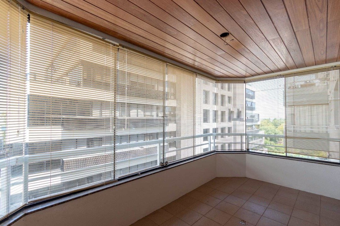 Apartamento à venda com 2 quartos, 111m² - Foto 6