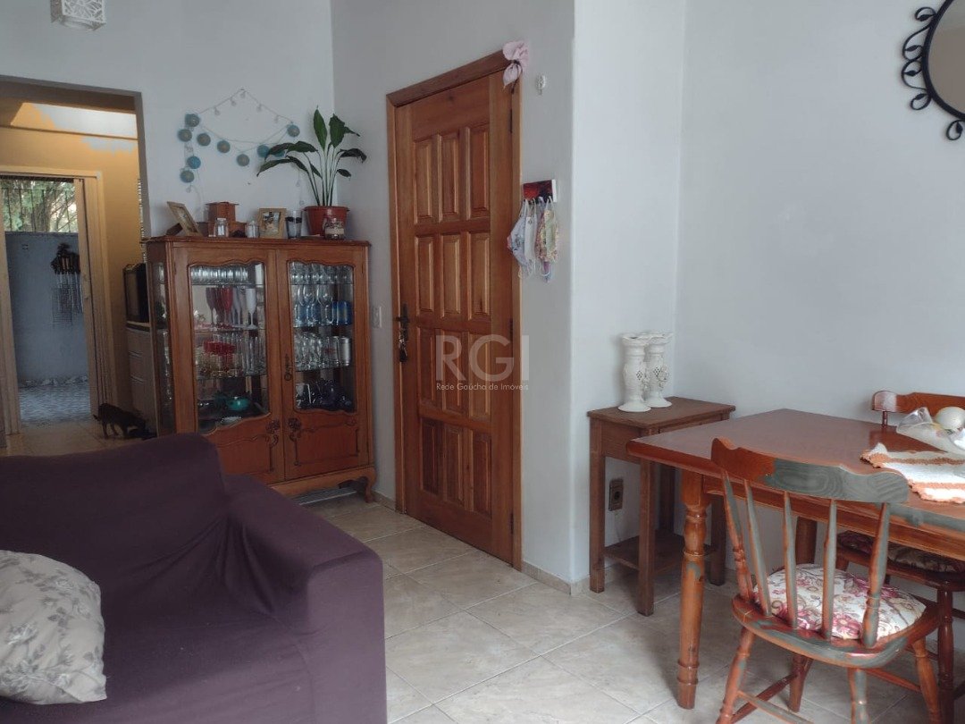 Apartamento à venda com 2 quartos, 58m² - Foto 2