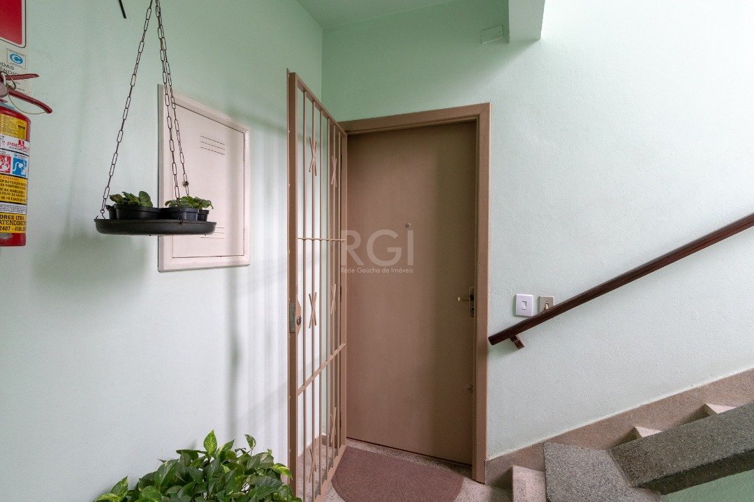 Apartamento à venda com 3 quartos, 81m² - Foto 22