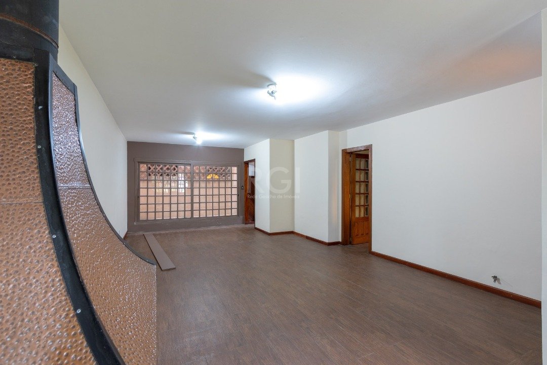 Casa para alugar com 4 quartos, 245m² - Foto 5