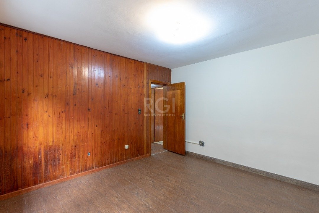 Casa para alugar com 4 quartos, 245m² - Foto 15