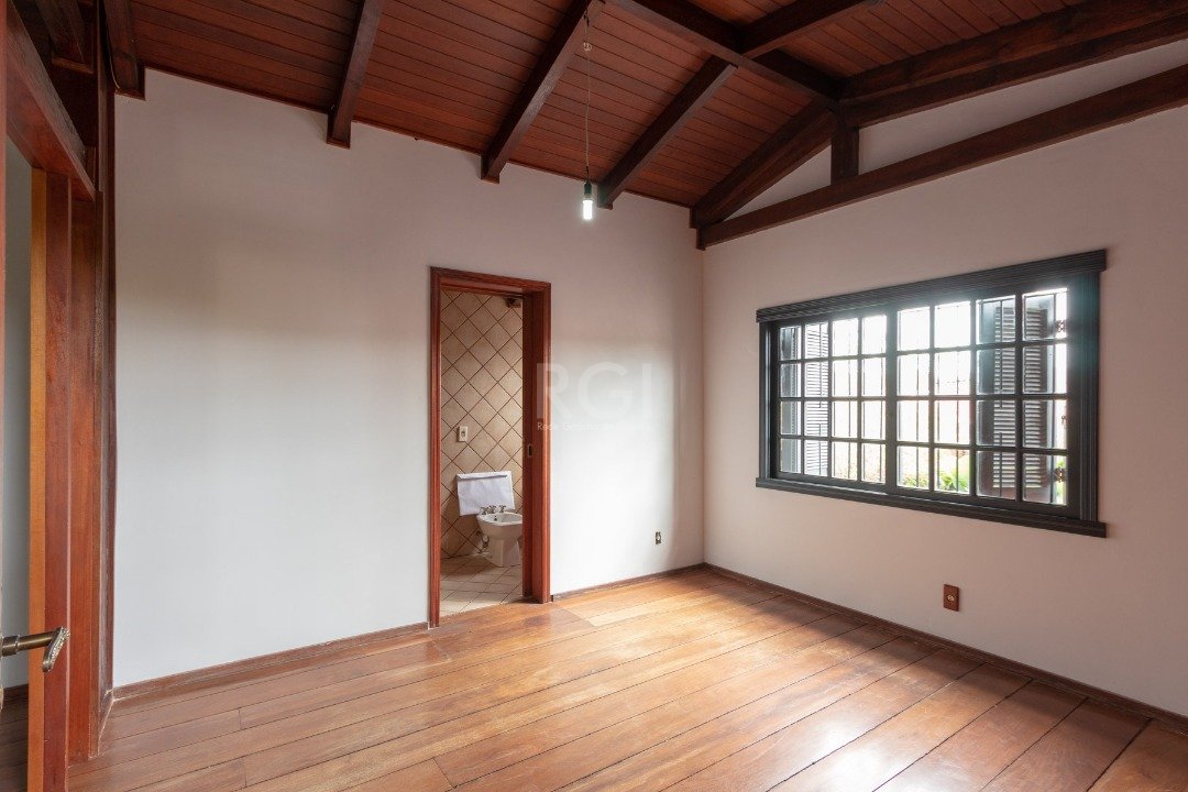 Casa para alugar com 4 quartos, 245m² - Foto 22