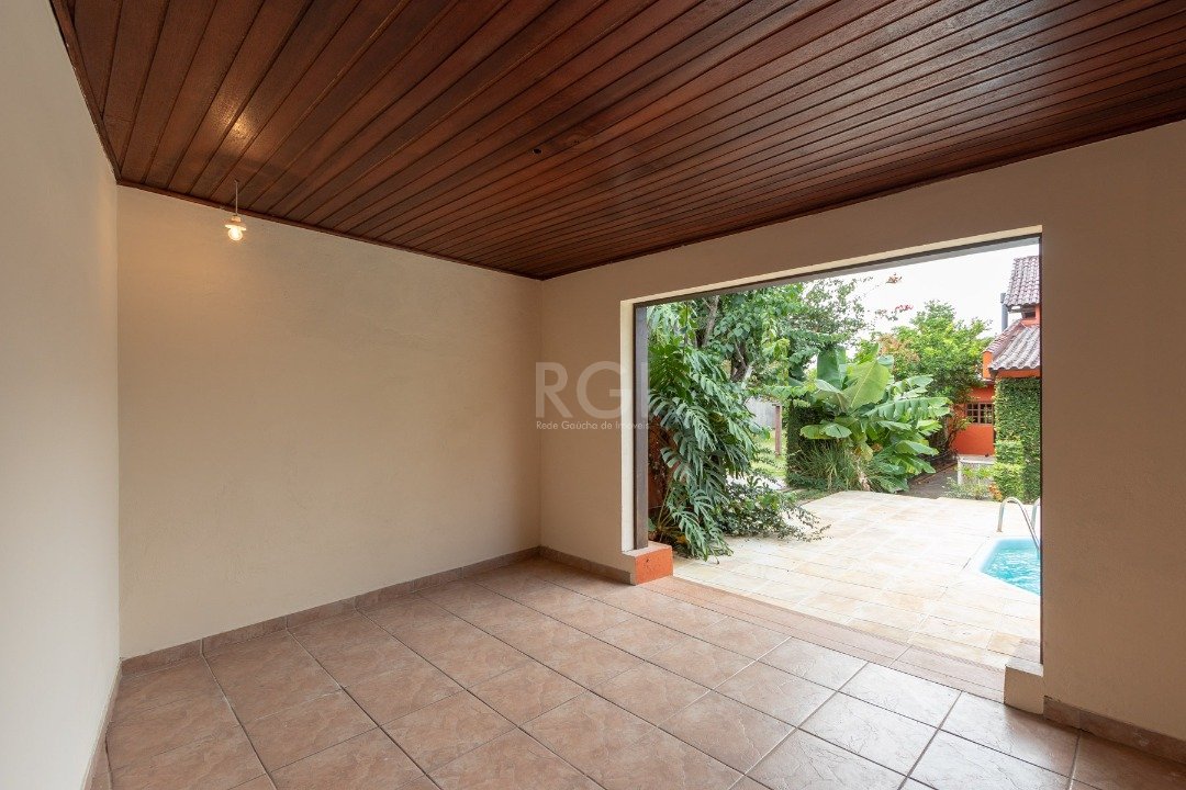 Casa para alugar com 4 quartos, 245m² - Foto 38