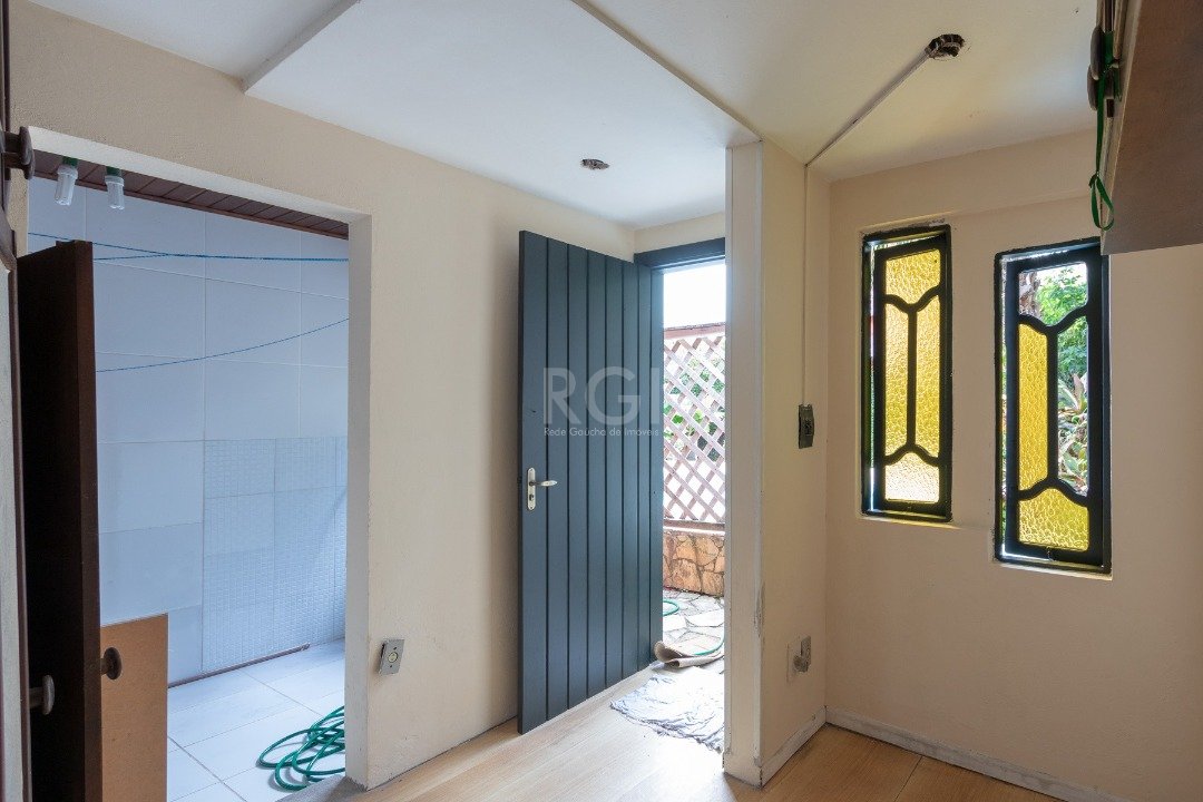 Casa para alugar com 4 quartos, 245m² - Foto 42