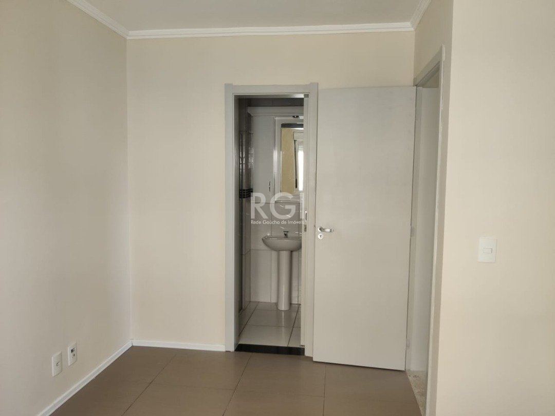 Apartamento à venda com 3 quartos, 61m² - Foto 8