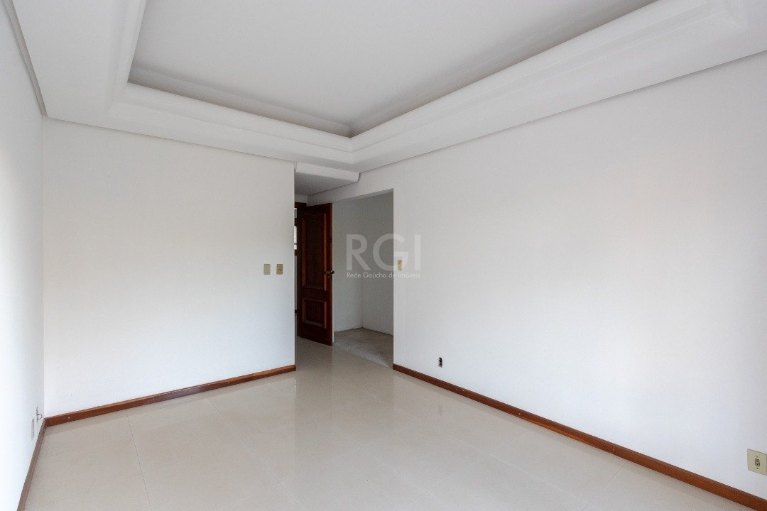 Casa à venda com 4 quartos, 558m² - Foto 26