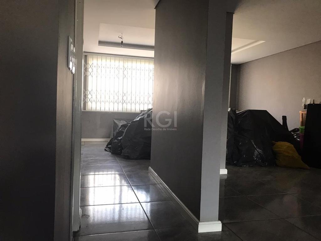 Casa à venda com 4 quartos, 268m² - Foto 6