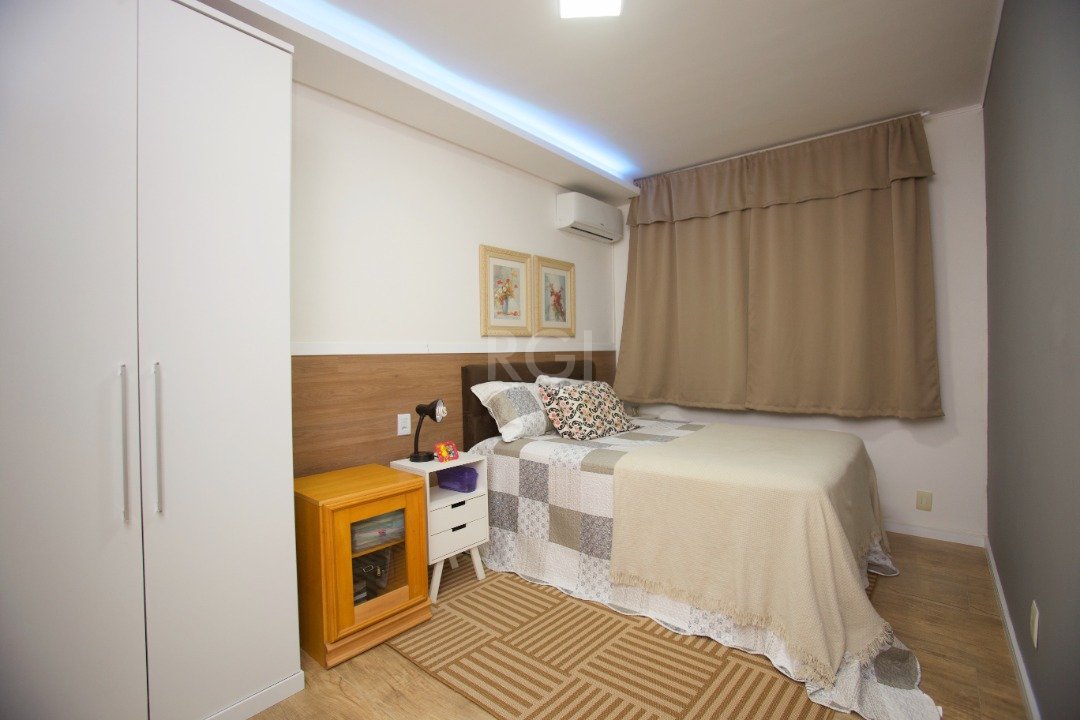 Apartamento à venda com 2 quartos, 64m² - Foto 12