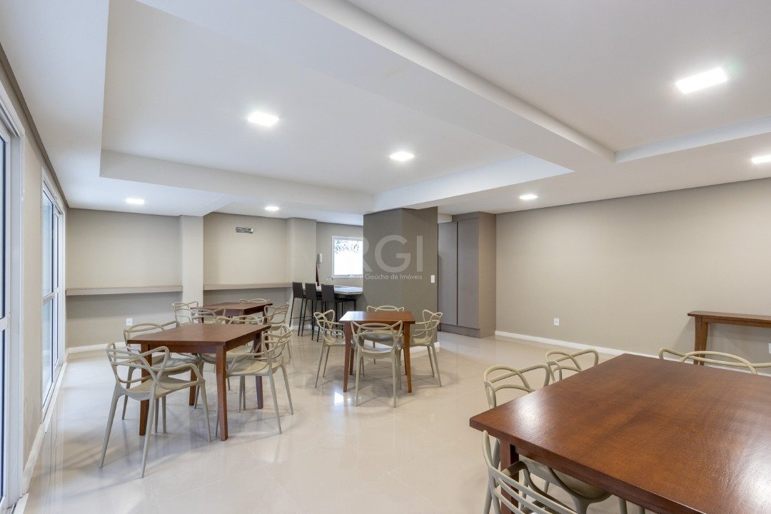 Apartamento à venda com 2 quartos, 72m² - Foto 25