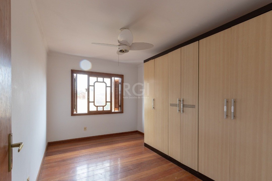 Casa à venda com 3 quartos, 172m² - Foto 18